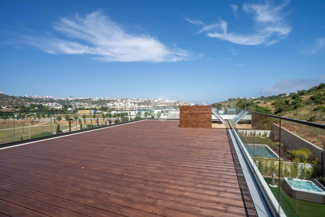 Moradia T4 para Venda em Albufeira e Olhos de Água Foto 14