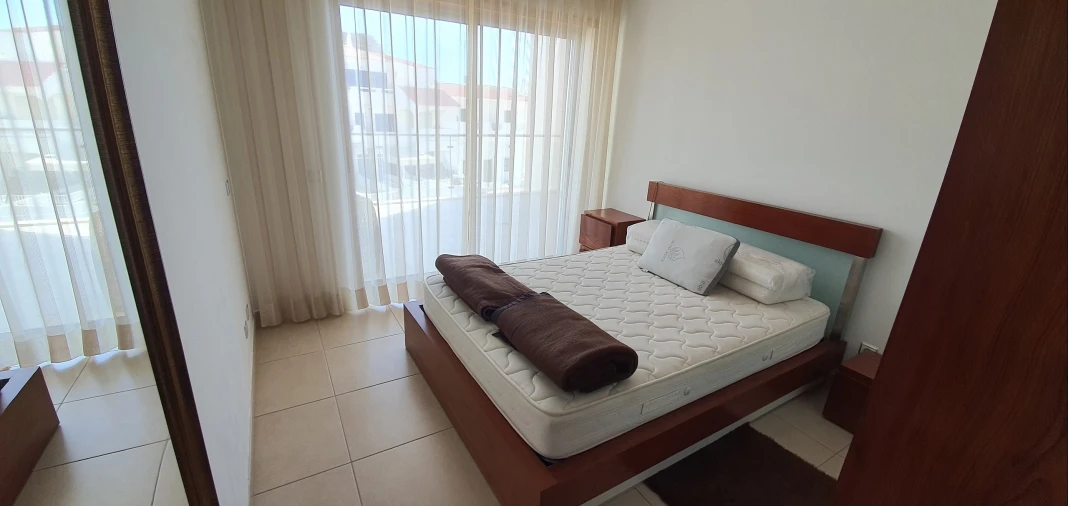 Apartamento T2 para Arrendamento em Albufeira e Olhos de Água Foto 24