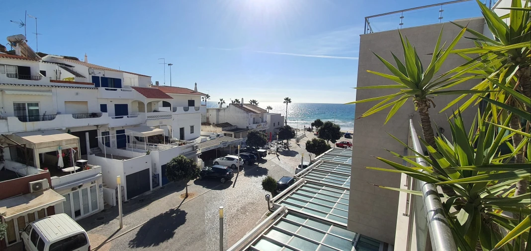Apartamento T2 para Arrendamento em Albufeira e Olhos de Água Foto 12