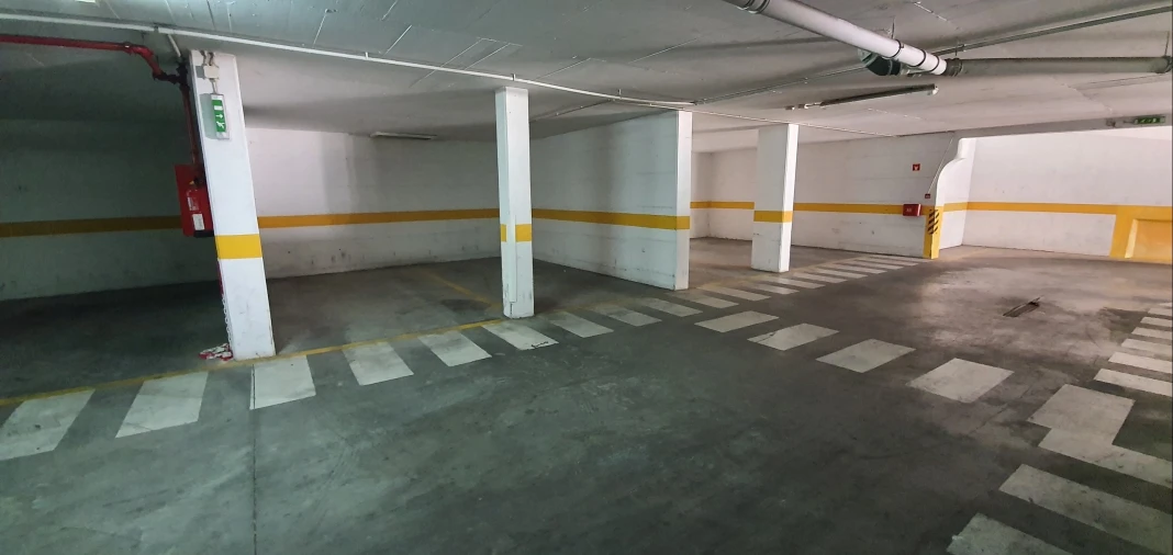 Apartamento T2 para Arrendamento em Albufeira e Olhos de Água Foto 25