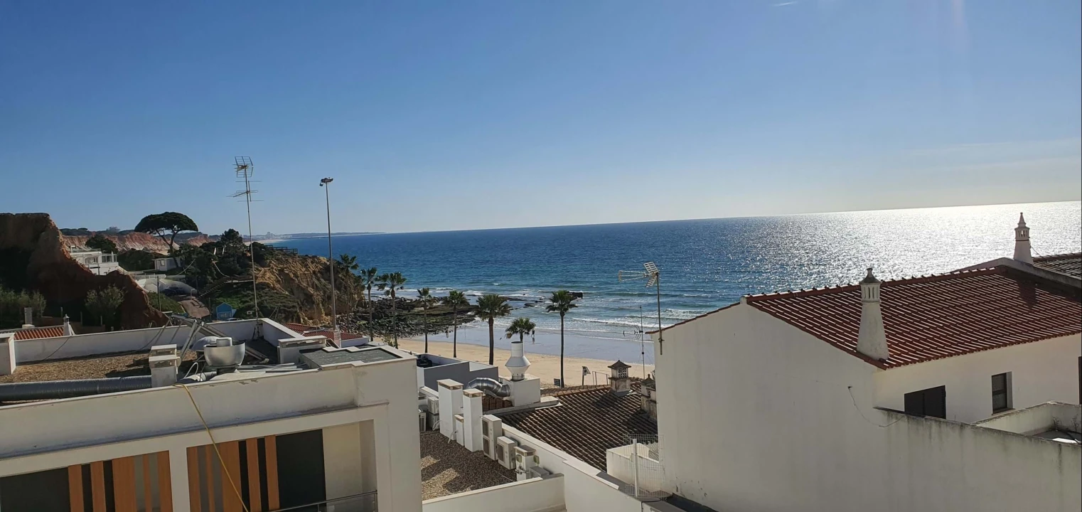 Apartamento T2 para Arrendamento em Albufeira e Olhos de Água Foto 7