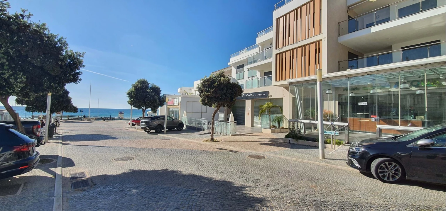 Apartamento T2 para Arrendamento em Albufeira e Olhos de Água Foto 5