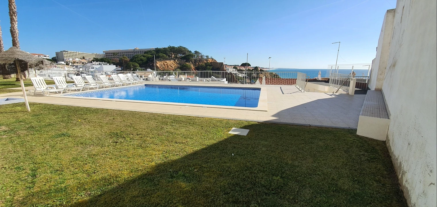 Apartamento T2 para Arrendamento em Albufeira e Olhos de Água Foto 11