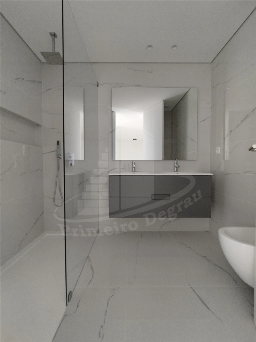 Moradia T3 para Venda em Merelim (São Paio), Panoias e Parada de Tibães Foto 10