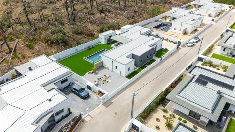 Moradia T4 para Venda em Pataias e Martingança