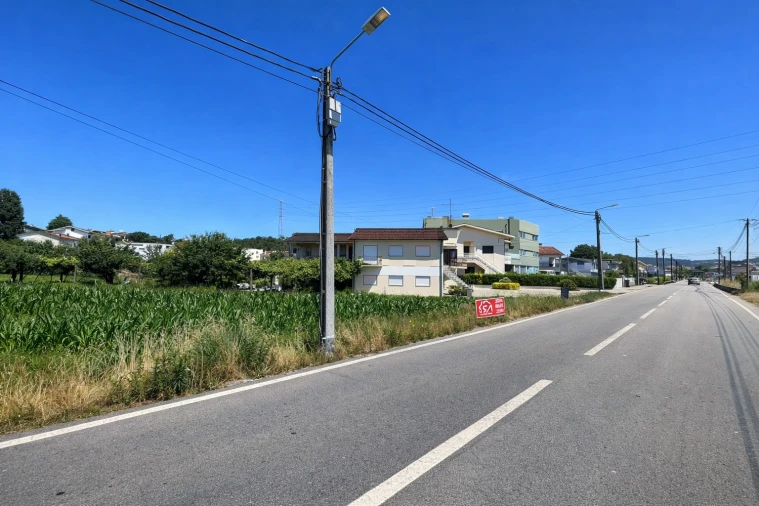 Terreno para Venda em Campo e Sobrado Foto 2