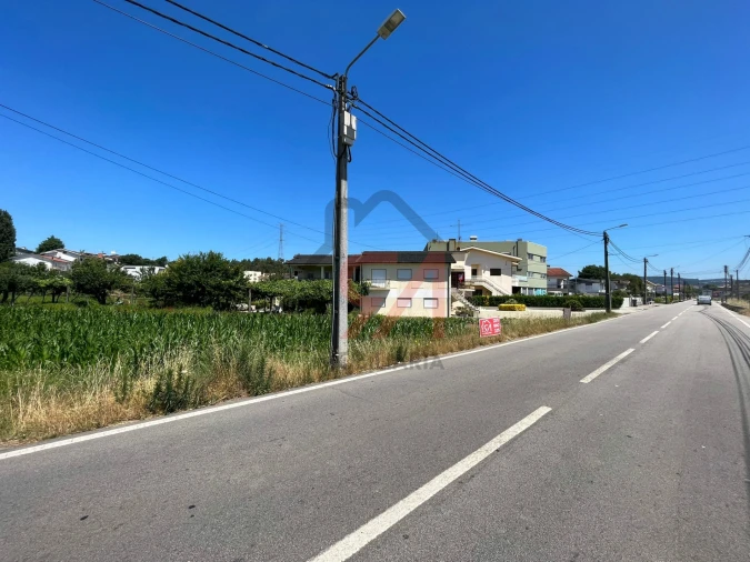 Terreno para Venda em Campo e Sobrado Foto 2
