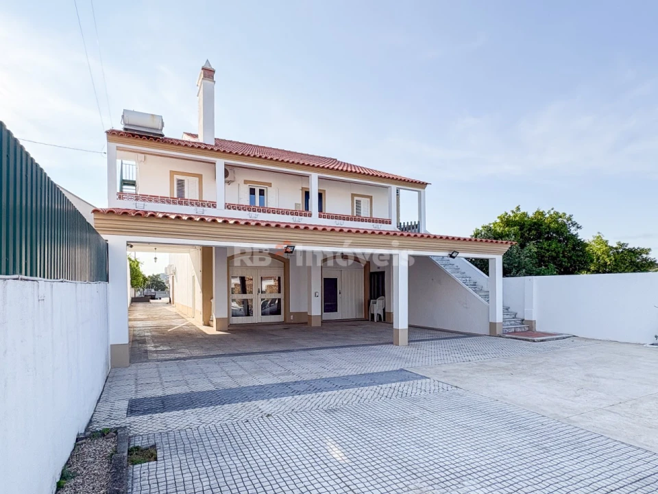 Moradia T4 para Venda em Abrantes (São Vicente e São João) e Alferrarede Foto 2