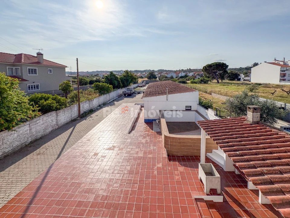 Moradia T4 para Venda em Abrantes (São Vicente e São João) e Alferrarede Foto 15
