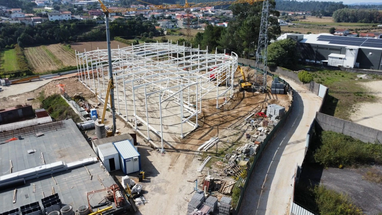 Armazém para Venda em Bougado (São Martinho e Santiago) Foto 21