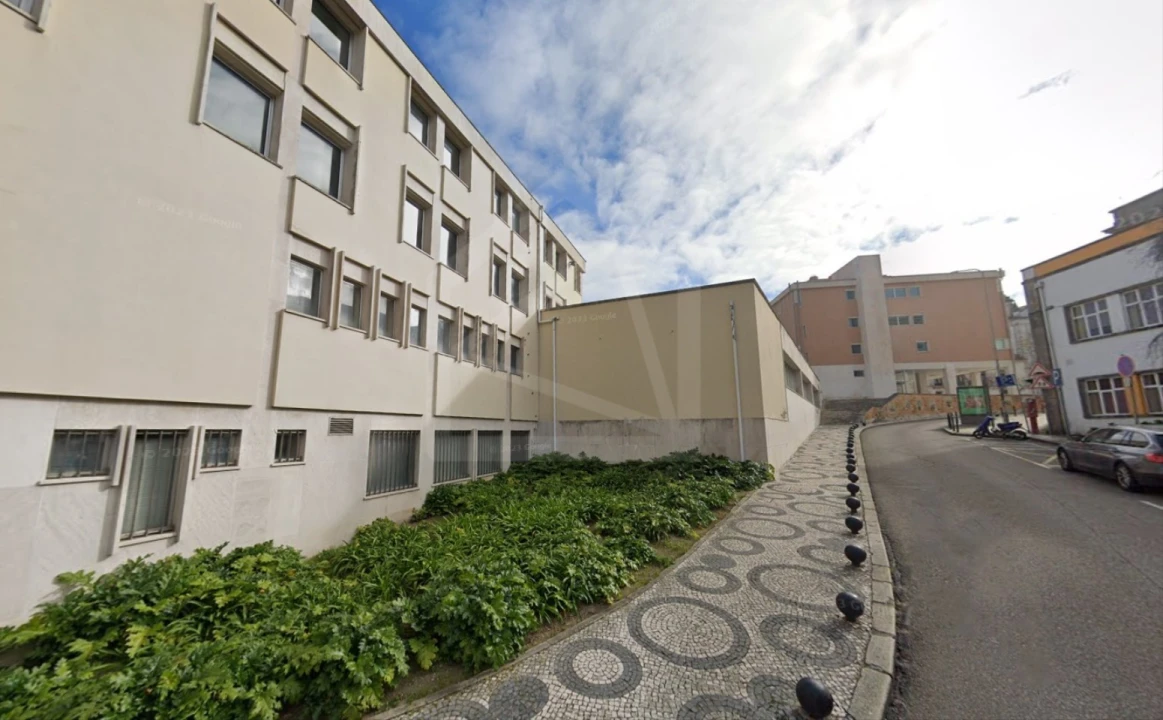 Prédio para Venda em Glória e Vera Cruz Foto 4