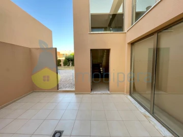 Moradia T4 para Venda em Guia