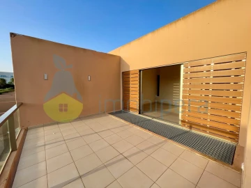 Moradia T4 para Venda em Guia