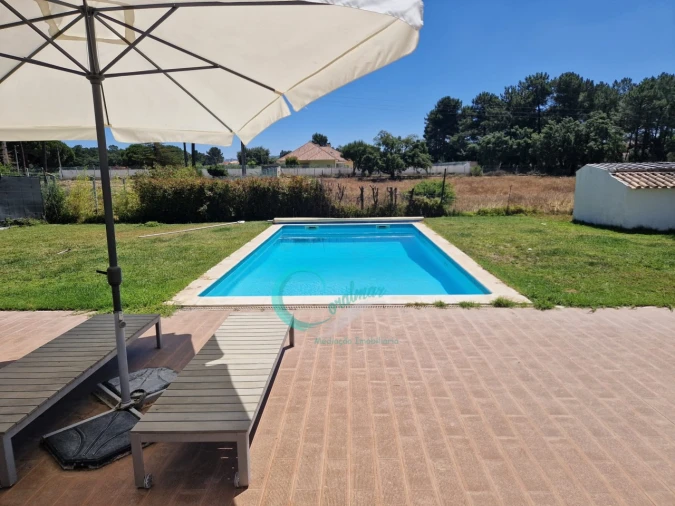 Moradia T4 para Venda em Azeitão (São Lourenço e São Simão) Foto 39