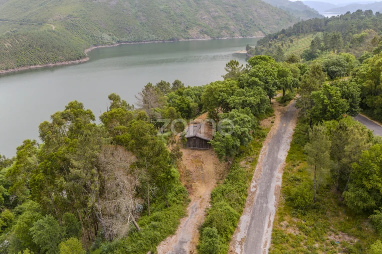 Terreno para Venda em Lindoso Foto 2
