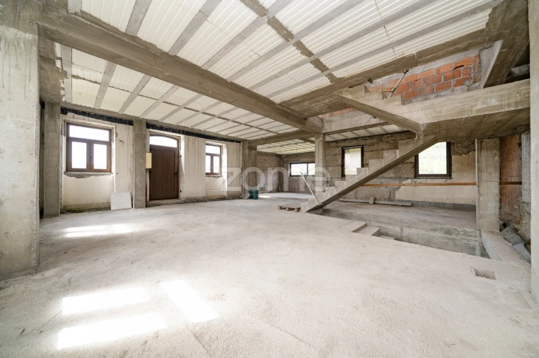 Moradia T3 para Venda em Priscos Foto 8