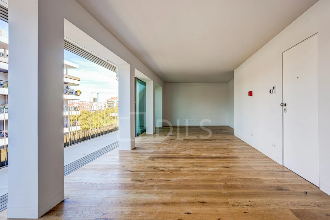 Apartamento T3 para Venda em Avenidas Novas Foto 6