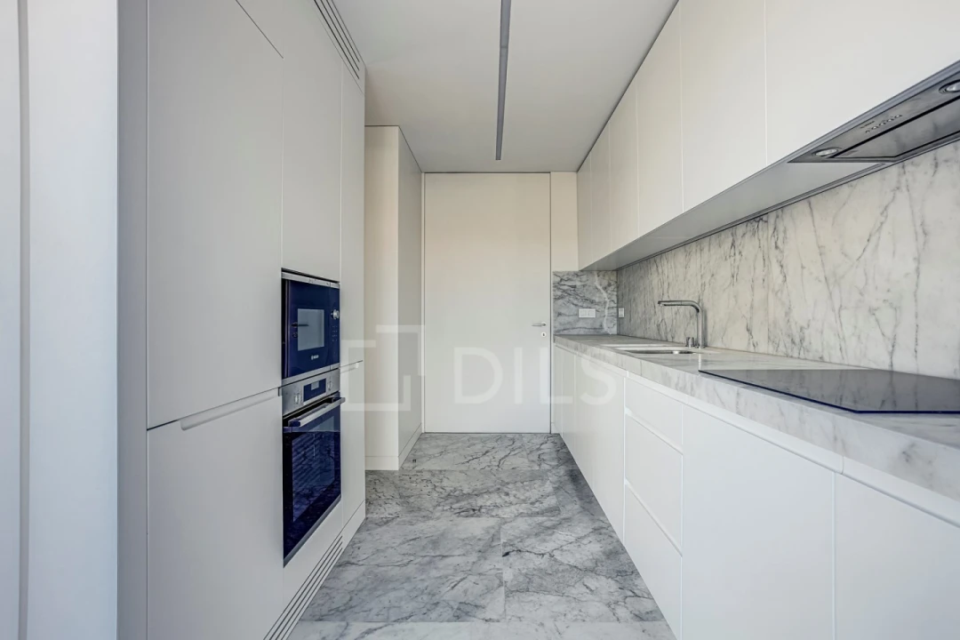 Apartamento T3 para Venda em Avenidas Novas Foto 7