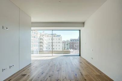 Apartamento T3 para Venda em Avenidas Novas