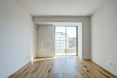 Apartamento T3 para Venda em Avenidas Novas
