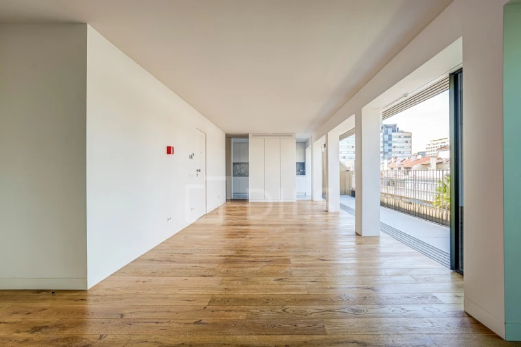 Apartamento T3 para Venda em Avenidas Novas Foto 4