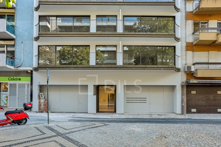 Apartamento T3 para Venda em Avenidas Novas Foto 27