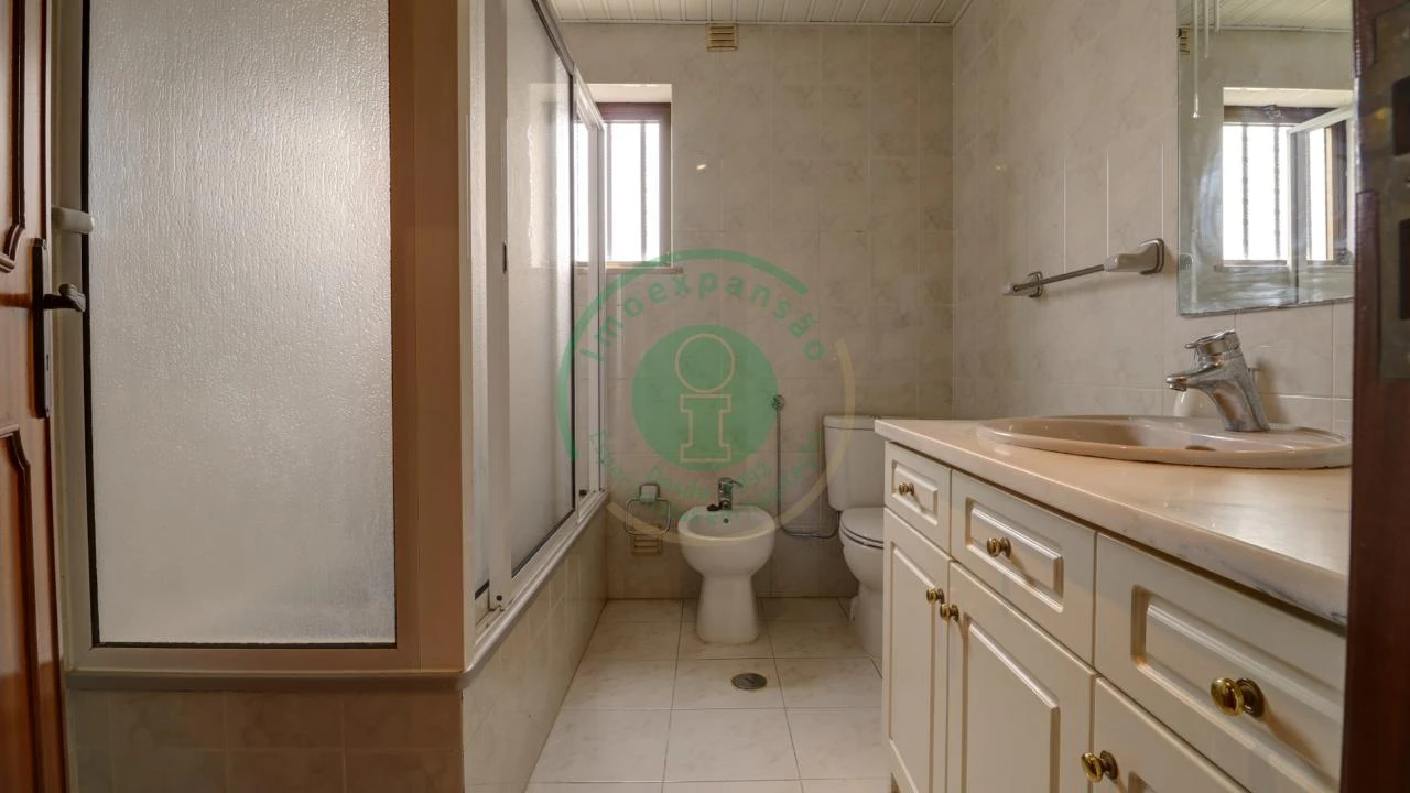 Apartamento T3 para Venda em Buarcos Foto 18