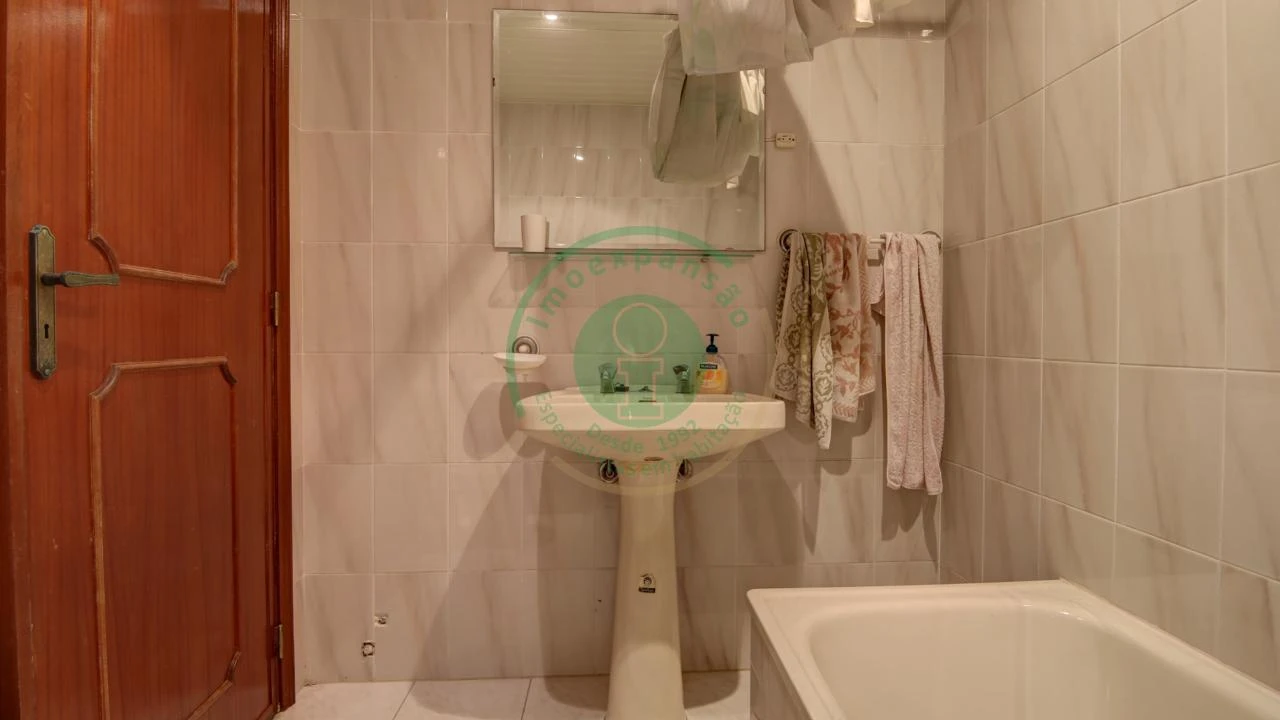 Apartamento T3 para Venda em Buarcos Foto 23