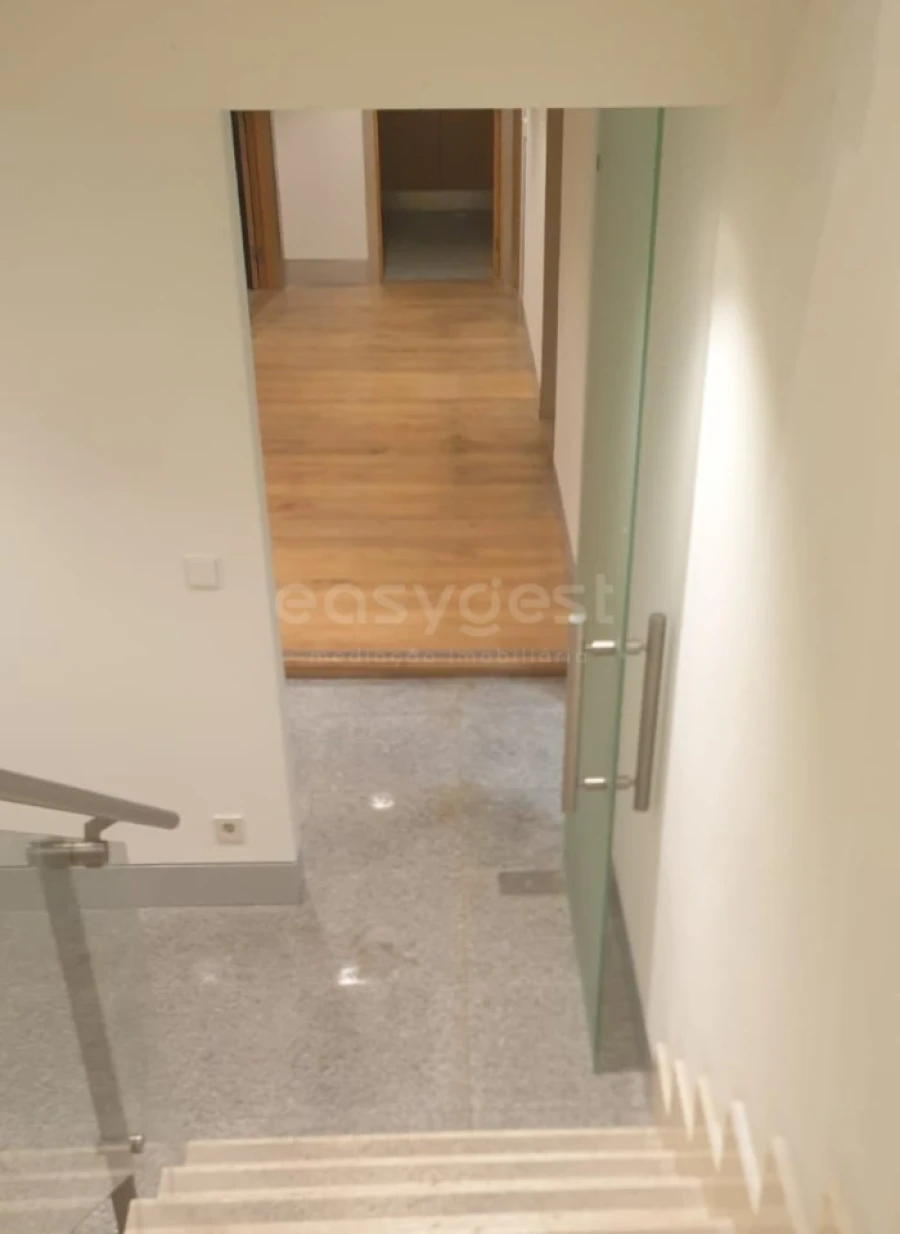 Loja para Venda em Beja (Salvador e Santa Maria da Feira) Foto 11