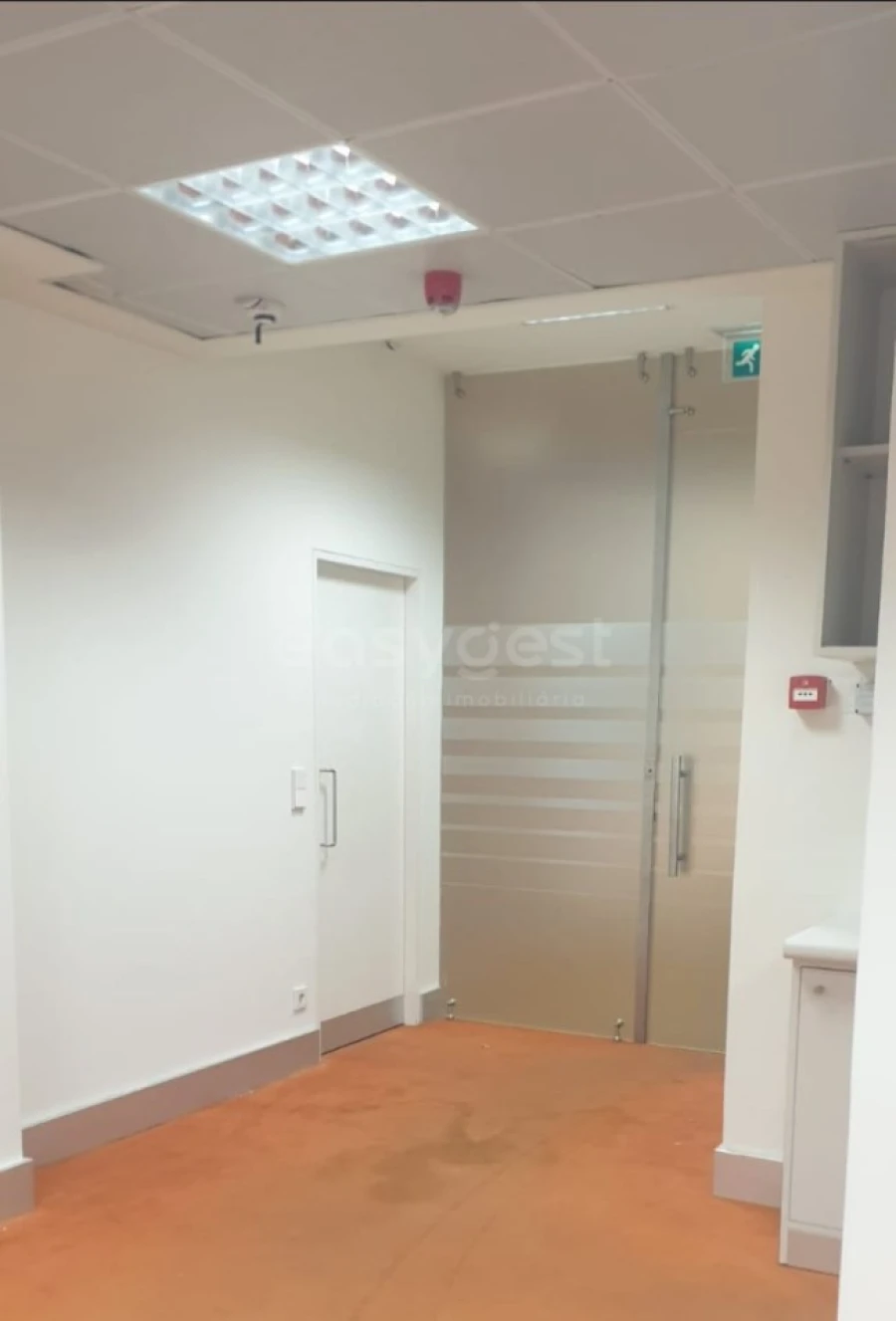 Loja para Venda em Beja (Salvador e Santa Maria da Feira) Foto 13