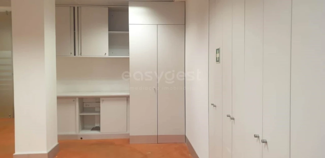 Loja para Venda em Beja (Salvador e Santa Maria da Feira) Foto 14