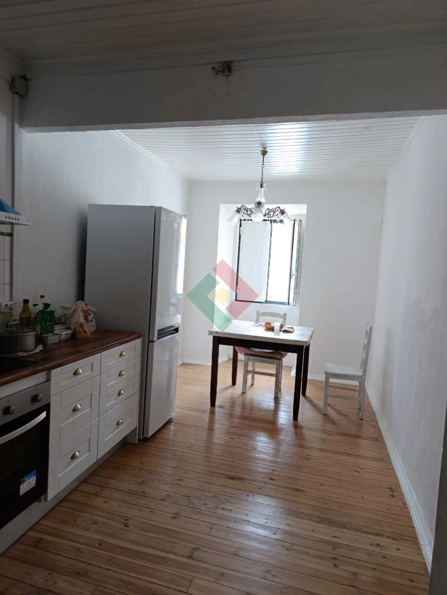 Moradia T4 para Venda em Santa Maria da Devesa Foto 16