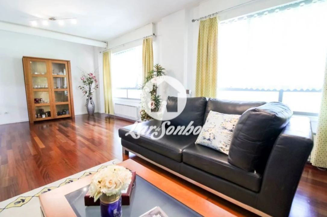 Apartamento T2 para Venda em Póvoa de Varzim, Beiriz e Argivai Foto 9