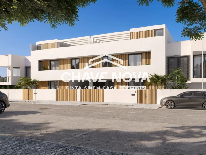 Moradia T4 para Venda em Cachopo Foto 1