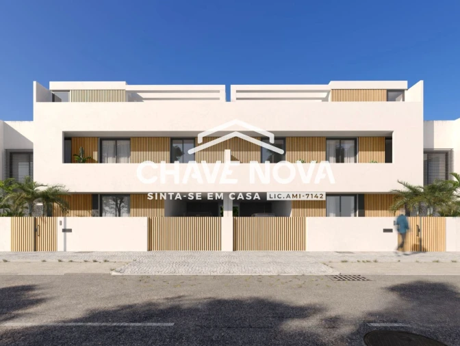 Moradia T4 para Venda em Cachopo Foto 12