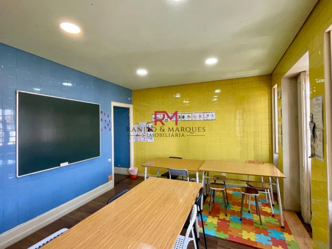 Prédio para Venda em Penafiel Foto 4