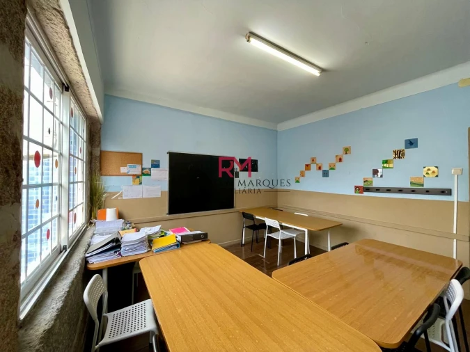 Prédio para Venda em Penafiel Foto 6