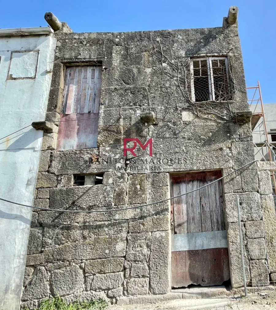 Prédio para Venda em Penafiel Foto 24