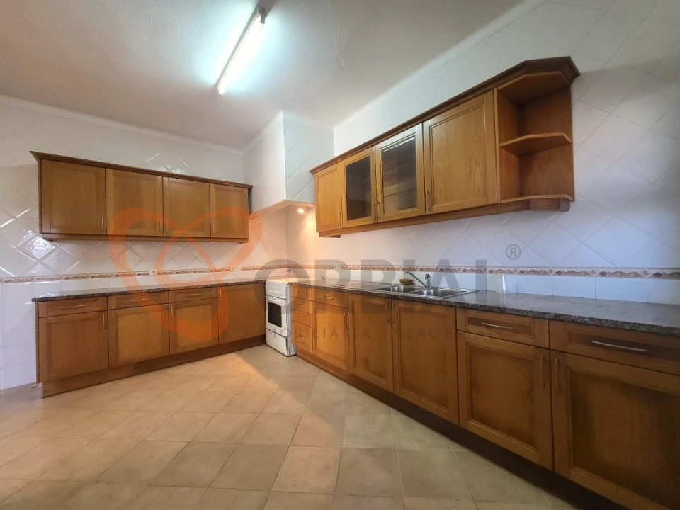 Moradia T3 para Venda em Albufeira e Olhos de Água Foto 6