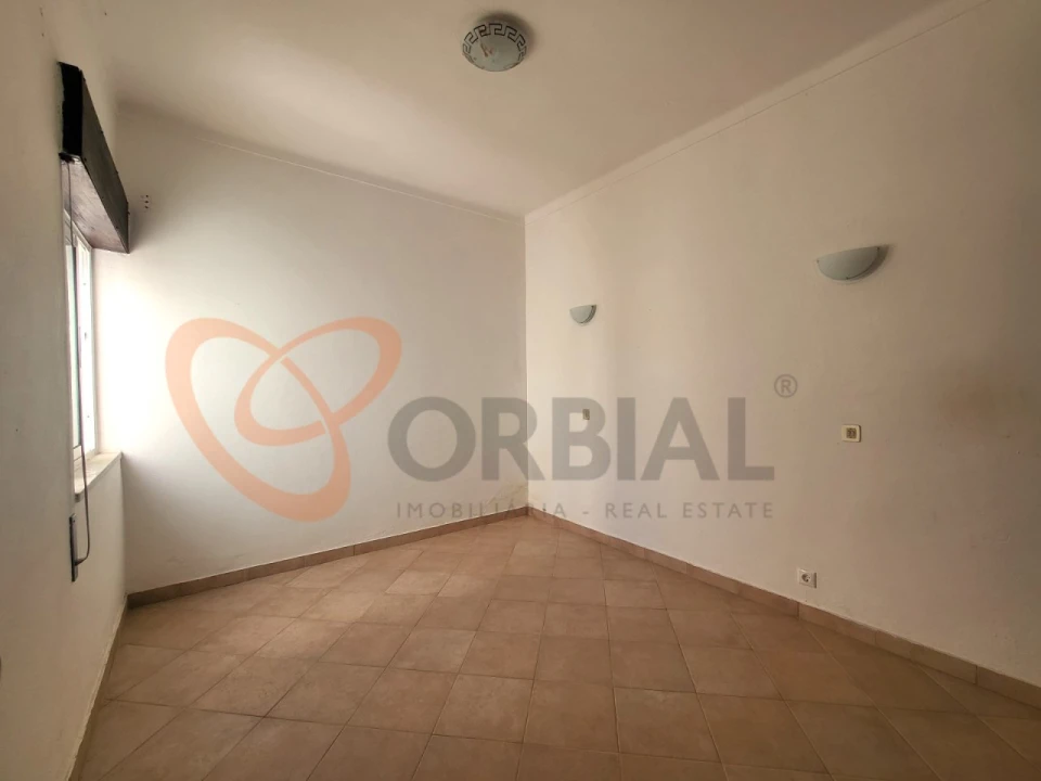 Moradia T3 para Venda em Albufeira e Olhos de Água Foto 21