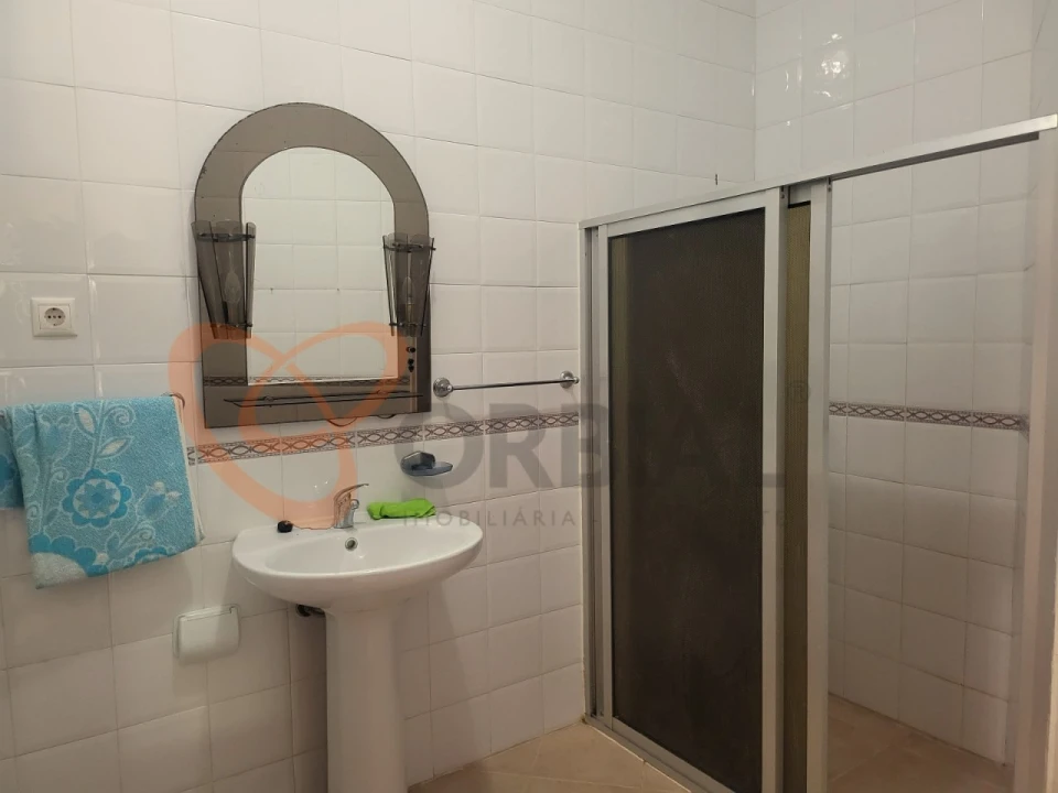 Moradia T3 para Venda em Albufeira e Olhos de Água Foto 27