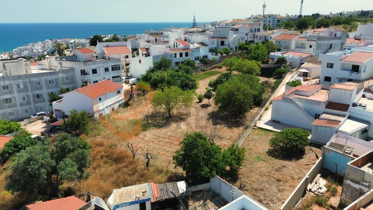 Moradia T3 para Venda em Albufeira e Olhos de Água Foto 48
