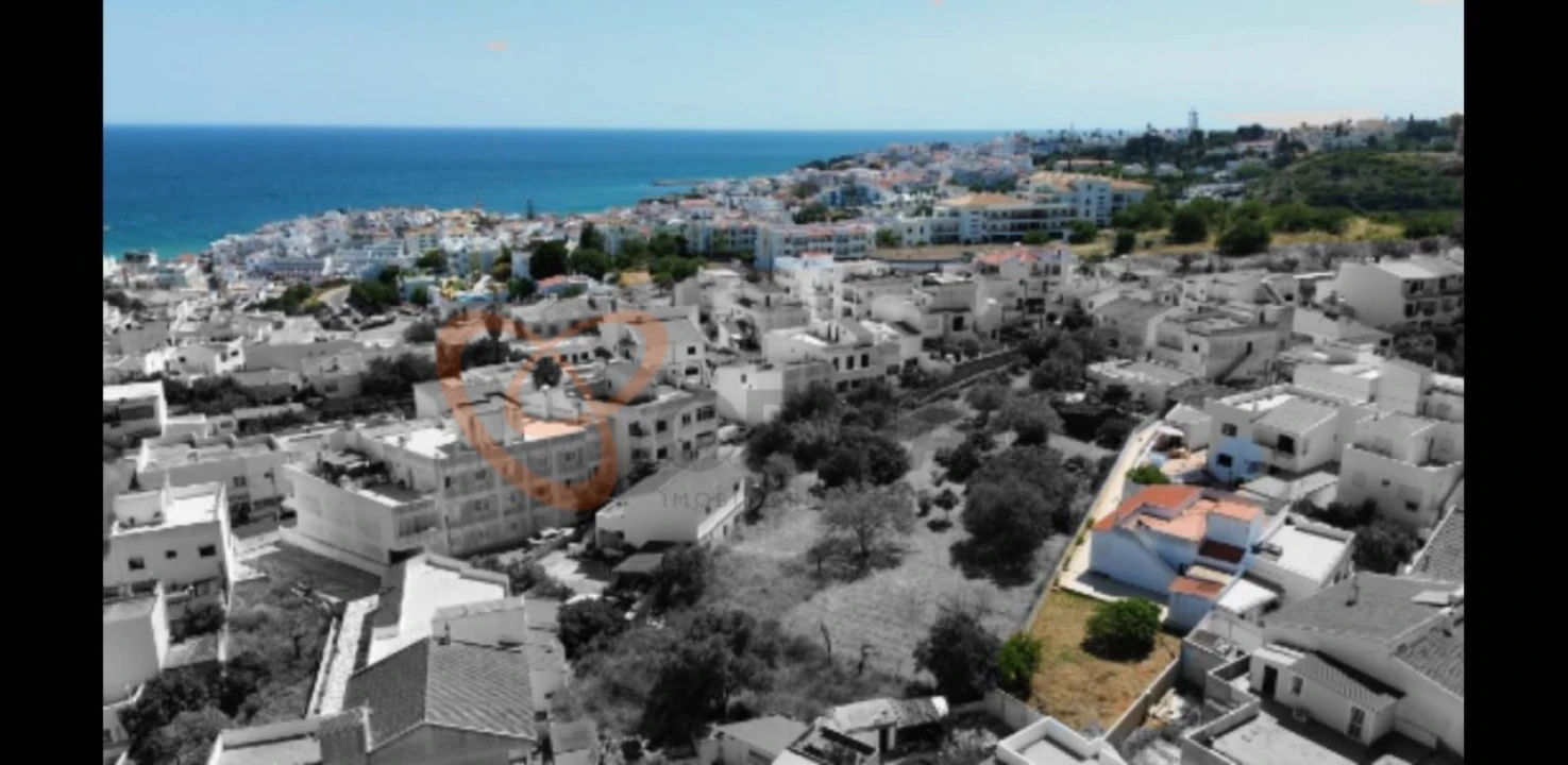 Moradia T3 para Venda em Albufeira e Olhos de Água Foto 8