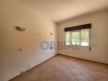 Moradia T3 para Venda em Albufeira e Olhos de Água