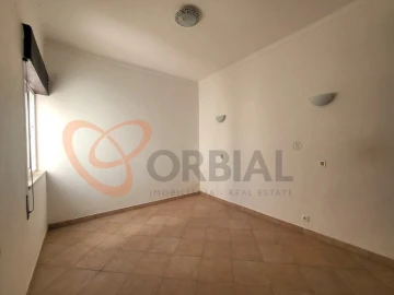 Moradia T3 para Venda em Albufeira e Olhos de Água