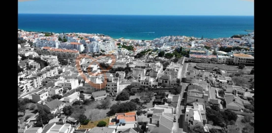 Moradia T3 para Venda em Albufeira e Olhos de Água