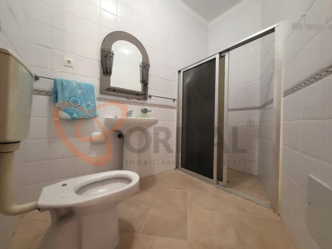 Moradia T3 para Venda em Albufeira e Olhos de Água Foto 26