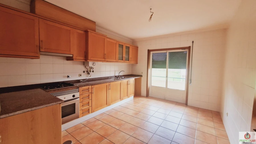 Apartamento T1 para Venda em Oiã Foto 2