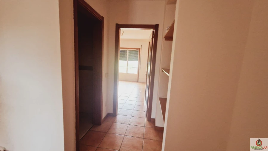Apartamento T1 para Venda em Oiã Foto 7