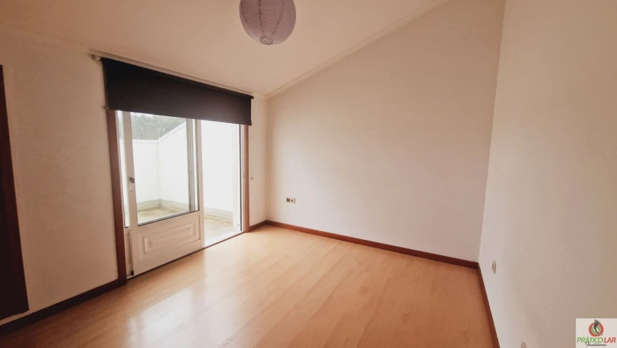 Apartamento T1 para Venda em Oiã Foto 10